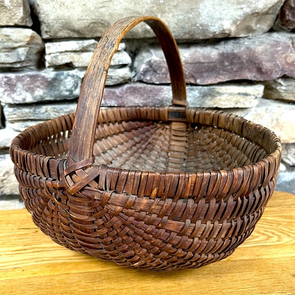 Vintage Accents Vtg Hand Woven Egg Basket Farmhouse Wood Handle